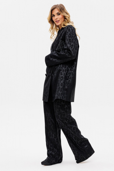 Круглогодичные черные нарядные брюки из текстиля с анималистичным принтом EOLA 2731 черный_рисунок - фото 10