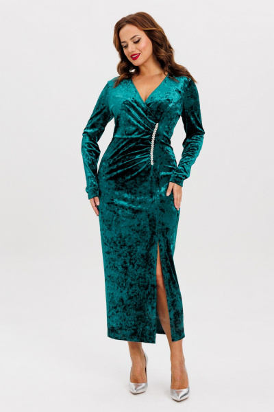 Бархатное платье с рельефом и разрезом, нарядный стиль VI ORO VR-1155-5 изумруд - фото 4