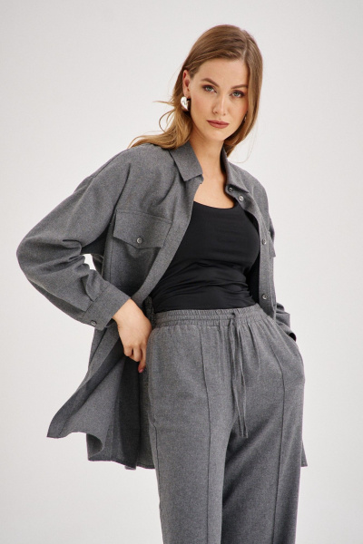 Серлая свободная рубашка из текстиля с кокетками и крупными пуговицами EZER 1704 серый_меланж - фото 2