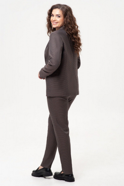 Костюм-двойка из текстиля с классическими брюками IVARI 10403/1 гусиная_лапка_коричневая - фото 4