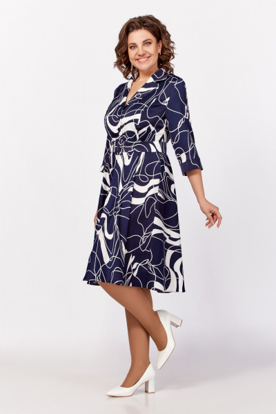 Платье с V-образным вырезом и отложным воротником из вискозы Swallow 795 синий,принт«белая_абстракция» - фото 5