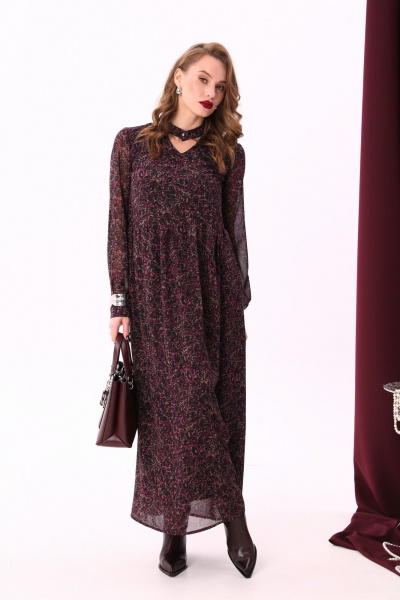 Макси платье с V-образным вырезом, имитацией чокера и декоративными пуговицами NikVa 801-2 винный_леопард - фото 2