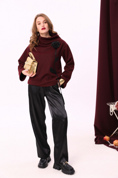 Брюки и джемпер нарядный костюм из трикотажа с широкими ремнями NikVa 922-1 бордо+чёрный - фото 8