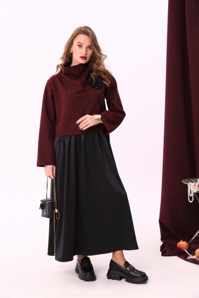 Платье прямого силуэта с оборками и декоративным цветком NikVa 924-1 бордо+чёрный - фото 6