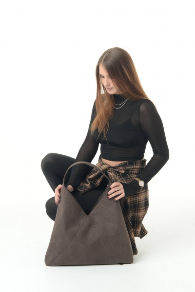 Коричневая сумка из искусственной замши с большим пространством MT.Style BAG/\ brown-velour - фото 1