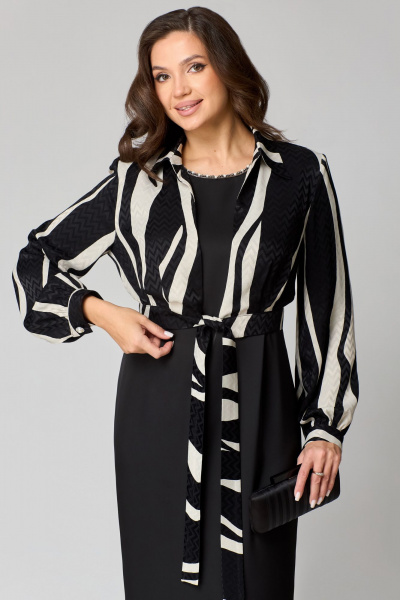 Черное платье из атласа с бусинами и брошью Мишель стиль 1230 черно-молочный - фото 4