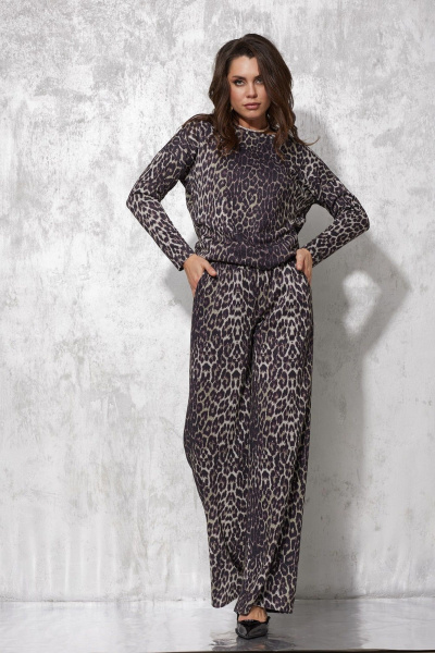 Джемпер свободного силуэта из трикотажа MG Wear 2218 леопард_с_блеском - фото 2
