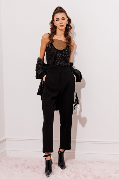 Черная блузка из трикотажа с пайетками и сеткой Butеr 2934 черный - фото 1