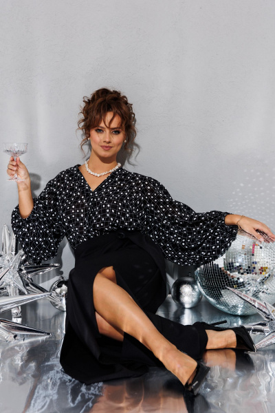 Стильный комплект из шерстяной блузы и юбки с разрезом Anastasia 1176 черный - фото 14