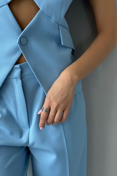 Демисезонные текстильные брюки с заниженной талией и карманами Allma P-020-5 голубой - фото 4