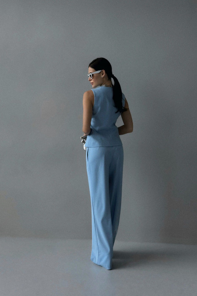 Демисезонные текстильные брюки с заниженной талией и карманами Allma P-020-5 голубой - фото 3