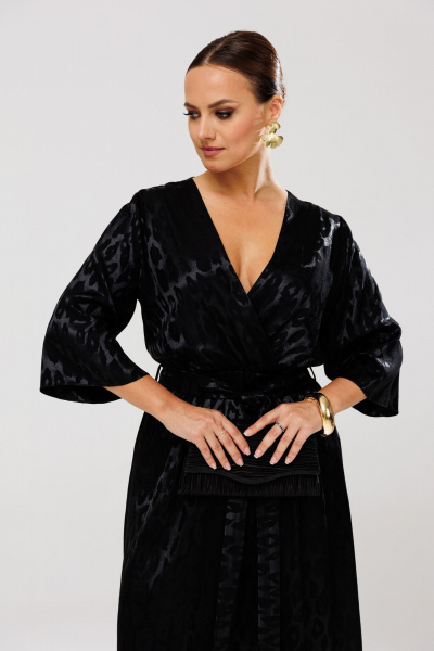 Платье нарядное из атласного струящегося материала Mubliz 195 - фото 5