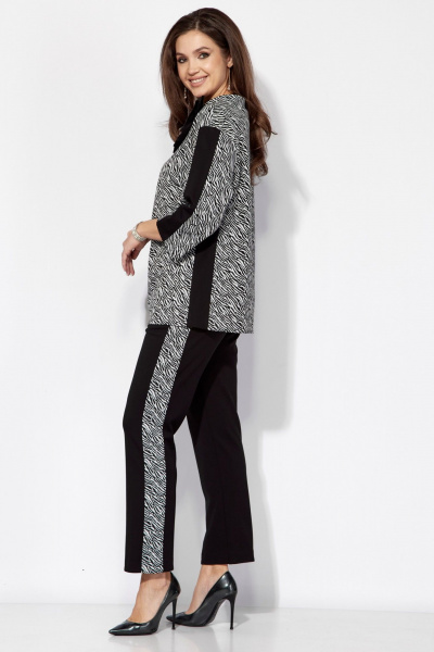 Комплект из брюк и джемпера на каждый день с декоративными деталями TAiER 1310 зебра - фото 5