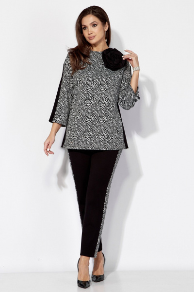 Комплект из брюк и джемпера на каждый день с декоративными деталями TAiER 1310 зебра - фото 1