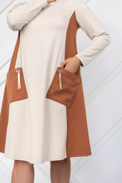 Платье трапеция с рельефами, длинный рукав ASV 2768 бежево-коричневый - фото 4