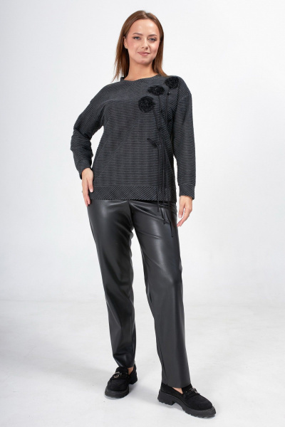 Голубая блузка с вышивкой для офисных луков Condra 16258 темный серый - фото 1