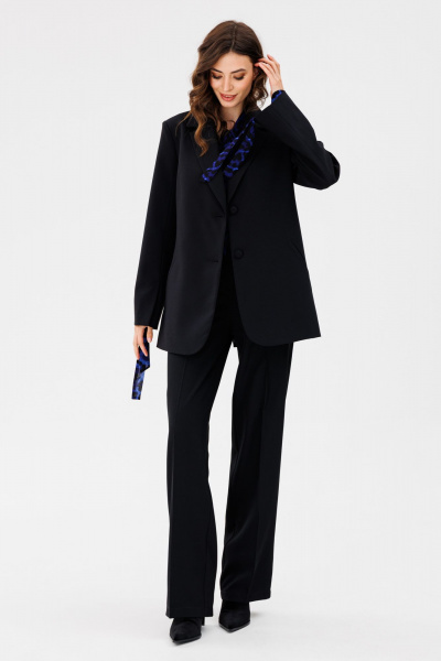 Брюки из костюмной ткани с застежкой на молнию демисезон EOLA 2720 черный - фото 6