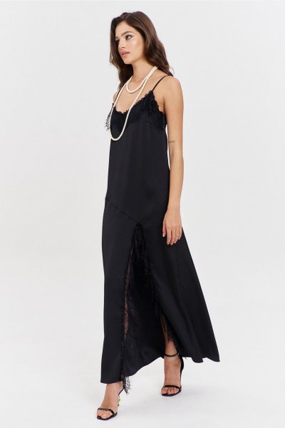 Круглогоднее черное макси платье с асимметричным подрезом и кружевом RINKA 1346 черный - фото 17