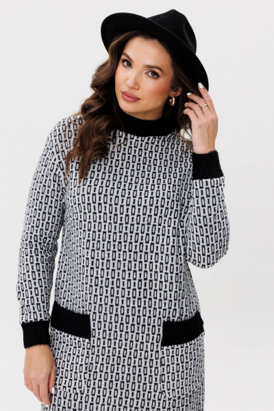 Трикотажное платье оверсайз с накладными карманами Fantazia Mod 4080 - фото 7