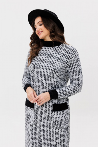 Трикотажное платье оверсайз с накладными карманами Fantazia Mod 4080 - фото 6