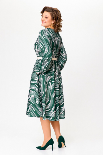 Платье с нагрудными вытачками и расклешенной юбкой Swallow 807 изумруд/бежевые_разводы - фото 12