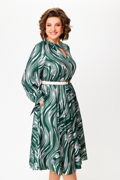 Платье с нагрудными вытачками и расклешенной юбкой Swallow 807 изумруд/бежевые_разводы - фото 8