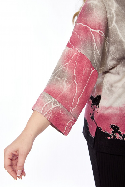 Демисезонная яркая трикотажная блуза с принтом Abbi 4053 розово-черный - фото 14