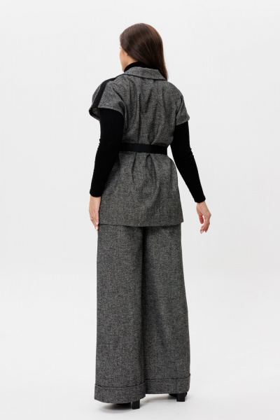 Элегантный костюм из текстиля с длинным жилетом и палаццо Michel chic 1404 темно-серый - фото 7