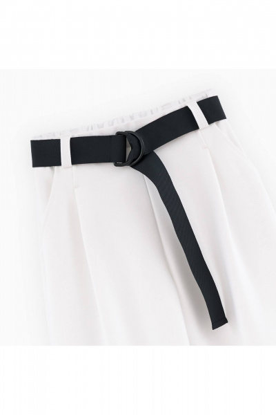 Белые брюки-широкие с карманами и съёмным ремнём Bell Bimbo 242224 молоко - фото 2