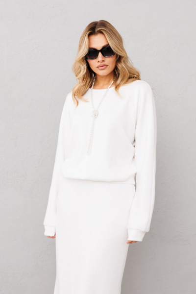 Джемпер свободный из трикотажа на каждый день AVRIL 1042 айвори - фото 5