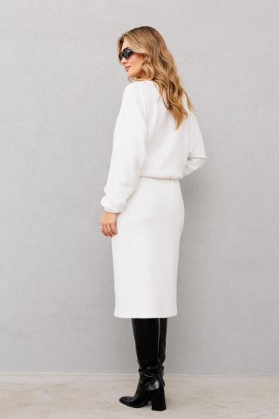Костюм из трикотажа: джемпер и юбка прямого силуэта AVRIL 2016 айвори - фото 2