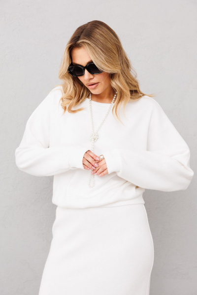 Костюм из трикотажа: джемпер и юбка прямого силуэта AVRIL 2016 айвори - фото 5