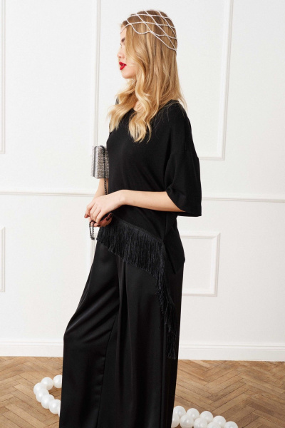 Черная блуза из трикотажа со спущенными плечами и бахромой Lokka 1557 черный - фото 5