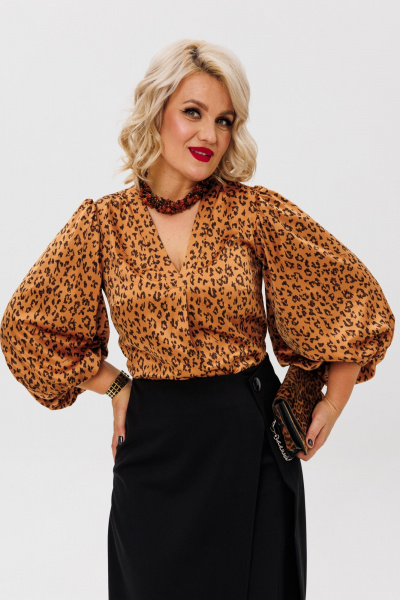 Блуза из атласной ткани с V-образным вырезом Anastasia 1177.1 золото - фото 5