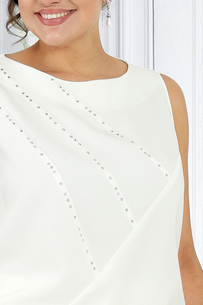 Элегантный брючный комплект из костюмной ткани с блузкой и брюками Ninele 6038 молочный - фото 7