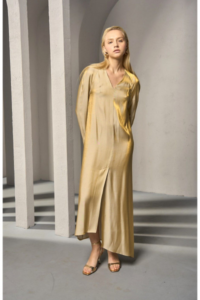Желто-золотое платье из вискозы с асимметричными шлицами DEVITA 1015 дижон - фото 3