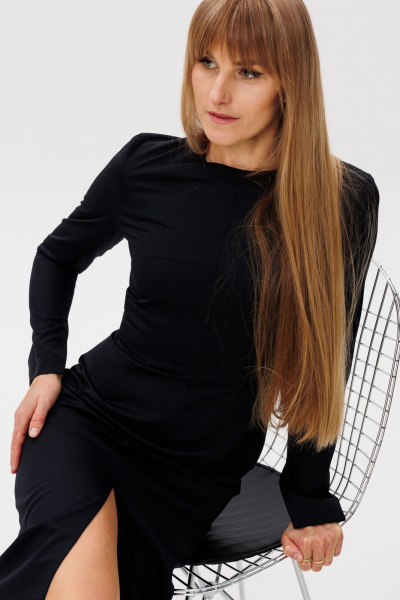 Демисезонное черное платье в пол прилегающего силуэта с разрезом FAMA 24065-1 чёрный - фото 6