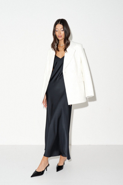 Демисезонный белый жакет из экокожи с подплечниками ANNETE A5410 - фото 2