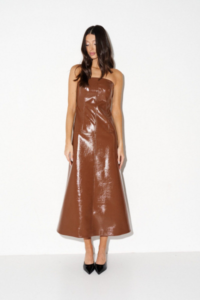 Платье приталенное А-силуэта с открытыми плечами из эко-кожи ANNETE A3633 - фото 1