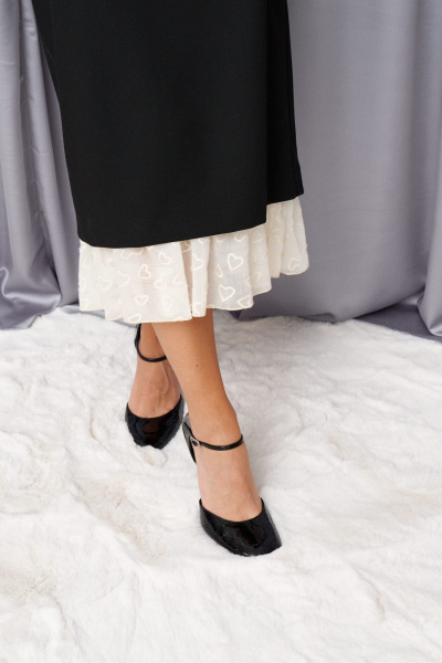 Юбка с воланом из черного полотна и пайетками ANNETE A1391 - фото 4