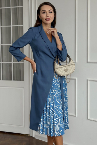 Модное платье с комбинированной тканью и поясом Kaloris 2138 - фото 4