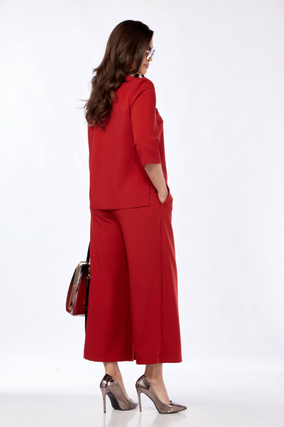Комплект из брюк-кюлотов и блузона с разрезами и имитацией юбки Taita plus 2434 т.красный - фото 9
