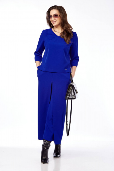 Комплект женский из брюк и блузона с V-вырезом и кокеткой Taita plus 2434/2 василек - фото 3