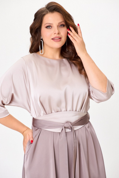 Нарядное платье макси из атласа с поясом кушак ANASTASIA MAK 1229 бежевый+капучино - фото 7