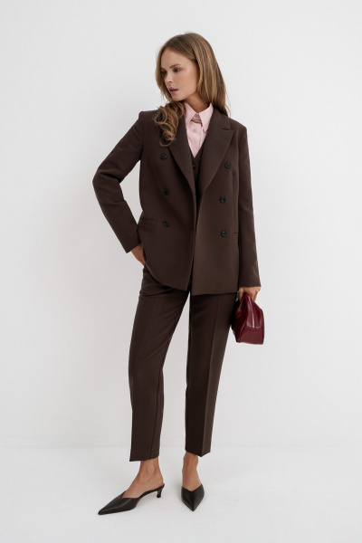 Жакет и брюки из текстиля с двубортным жакетом и средней посадкой PiRS 5737 коричневый - фото 1