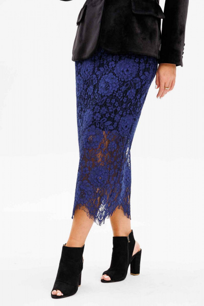 Элегантная синяя юбка зауженная из кружева на подкладке Mislana 1163юб синий/кружева - фото 1