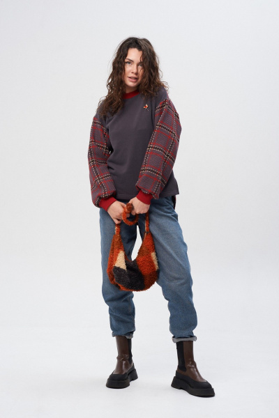 Джемпер из трикотажа в клетку с съемной брошью и свободным кроем HIT 2014/1 графит,бордо - фото 3