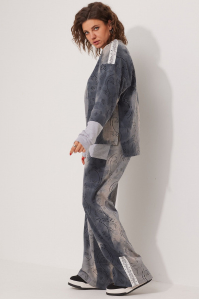 Комплект из серых брюк и свитшота в стиле спорт-шик из трикотажа BegiModa 3079 синий дым - фото 4