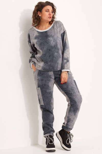 Эксклюзивный комплект из брюк и свитшота с эффектом потертости из ткани с натуральным составом BegiModa 3080 синий дым - фото 2