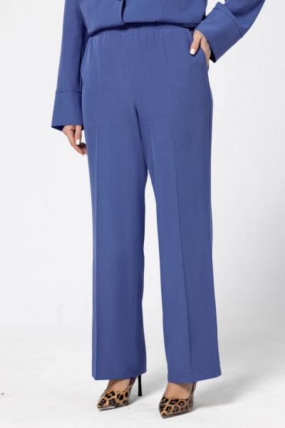 Костюм брючный с жакетом и прямыми брюками Gold Style 2679 джинс - фото 10